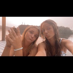 Meet your Posher, Josie